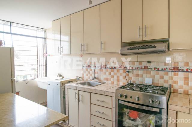 VENTA DEPARTAMENTO FLAT EN CIUDAD DEL DEPORTE - VENTANILLA - 65m2