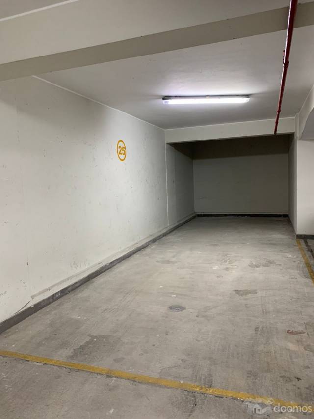 EN VENTA ESTACIONAMIENTO +DEPOSITO