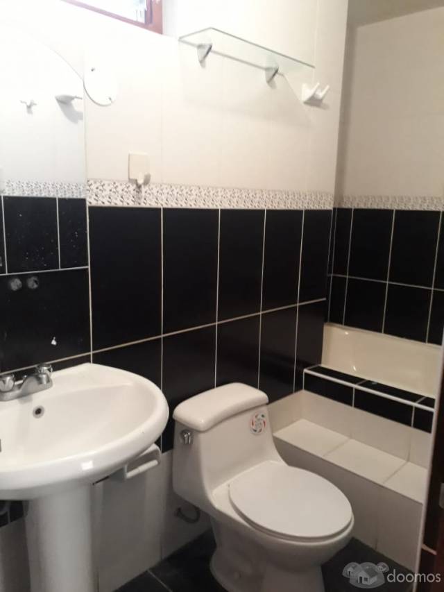 VENDO DEPARTAMENTO EN BAÑOS DEL INCA  CAJAMARCA