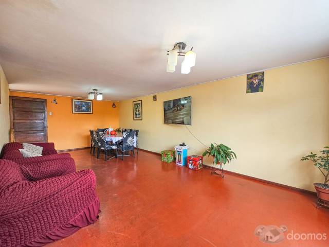 Oportunidad Casa con Local Comercial en San Agustín, Comas