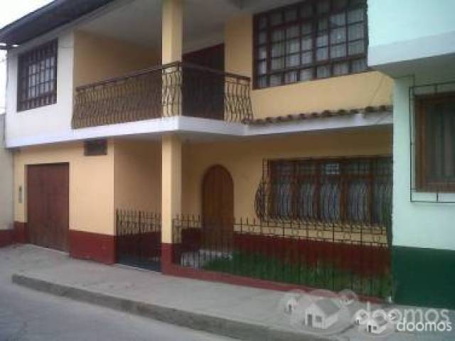 ALQUILO CASA EN CARAZ