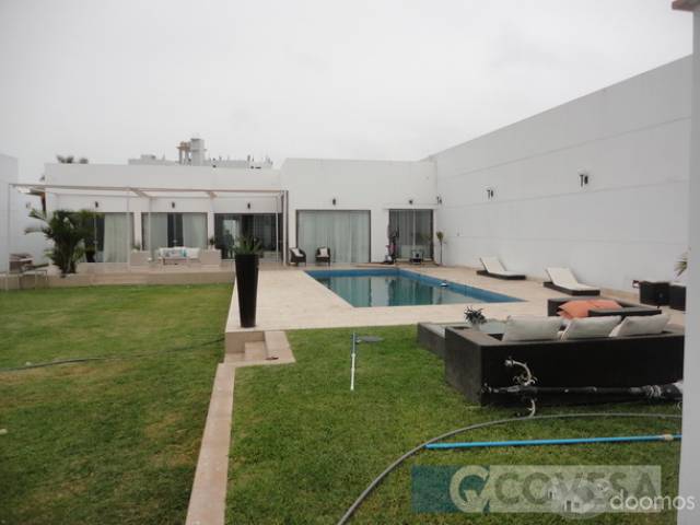 Residencia Exclusiva en Urbanización El Golf