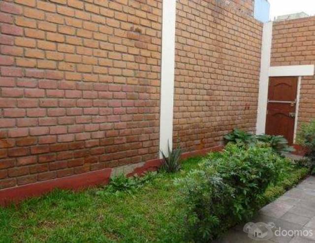 SE VENDE CASA EN SAN BORJA NORTE