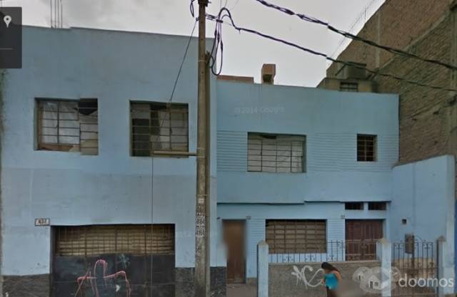 VENDO CASA COMO TERRENO  LA VICTORIA A 3 CUADRAS DE GAMARRA  ZONA COMERCIAL