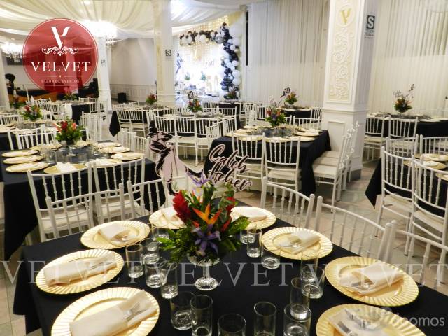 Salón de Eventos Velvet. Matrimonios Quinceañeros Fiesta PROMO en San Luis. Cerca a Ate Santa Anita Salamanca