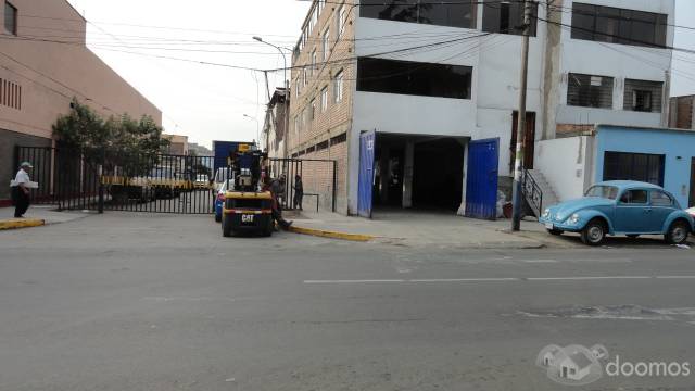 SE ALQUILA ESPACIO PARA TALLER MECÁNICO Y MANTENIMIENTO DE GAS