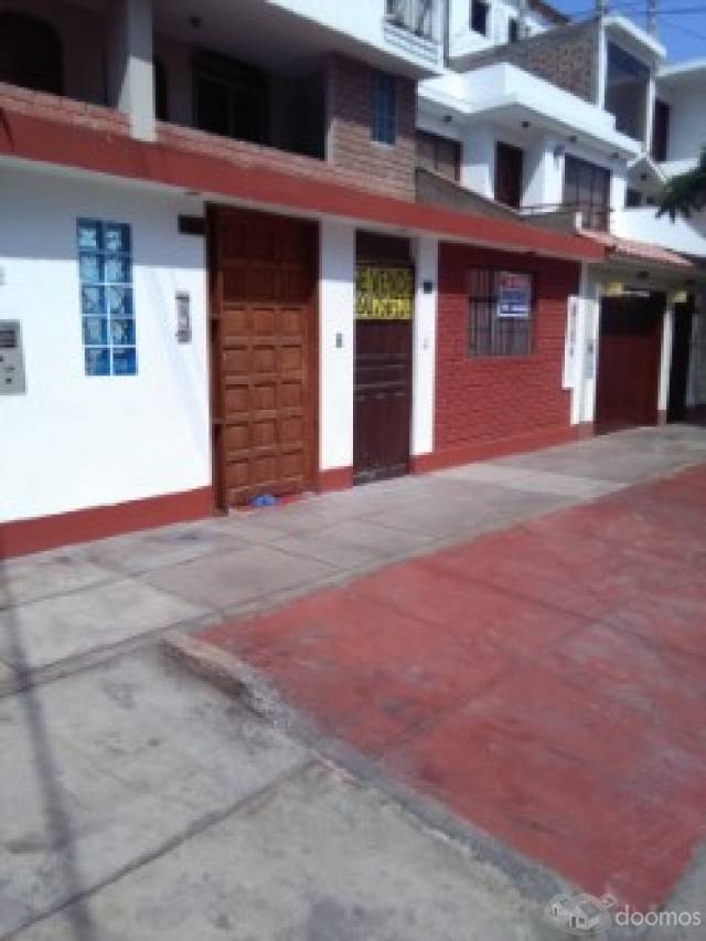 OFERTA VENDO CASA A PRECIO DE TERRENO - CHCARILLA