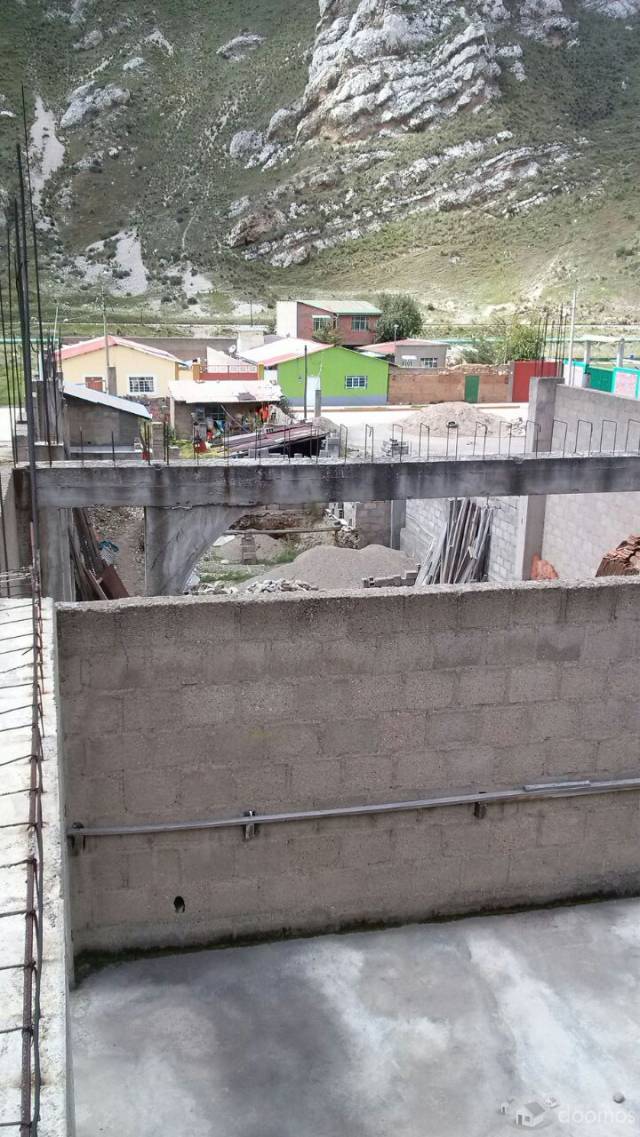 TERRENO SEMI CONSTRUIDO