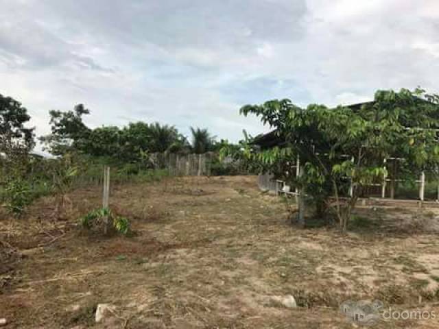 VENDO DOS TERRENOS DE 10X30 M2 A S/ 20000.00 CADA UNO CON TITULO DE PROPIEDAD