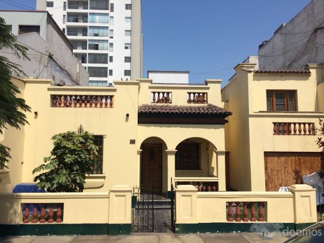 SAN ANTONIO - MIRAFLORES - CASA COMO TERRENO