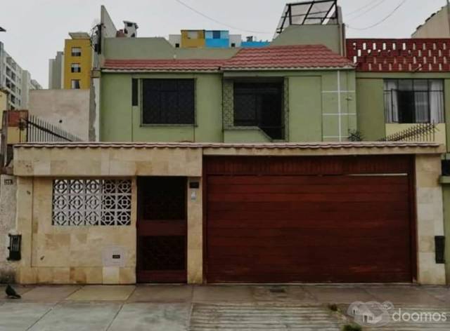 SE VENDE CASA HERMOSA Y AMPLIA