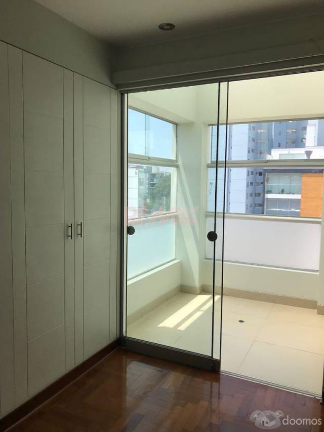 VENDO DUPLEX EN MIRAFLORES  ENTREGA INMEDIATA