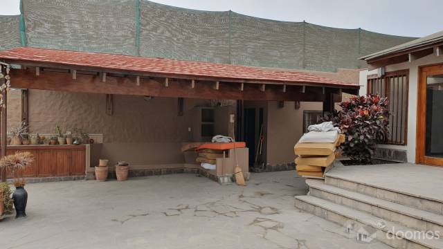 Se vende casa como terreno. La Molina, Rinconada del Lago.