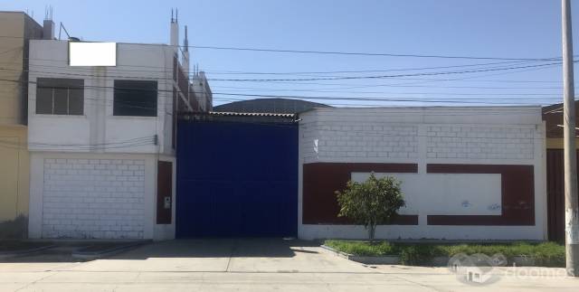 LOCAL COMERCIAL / INDUSTRIAL EN TACNA 800 M2 (DÓLARES)