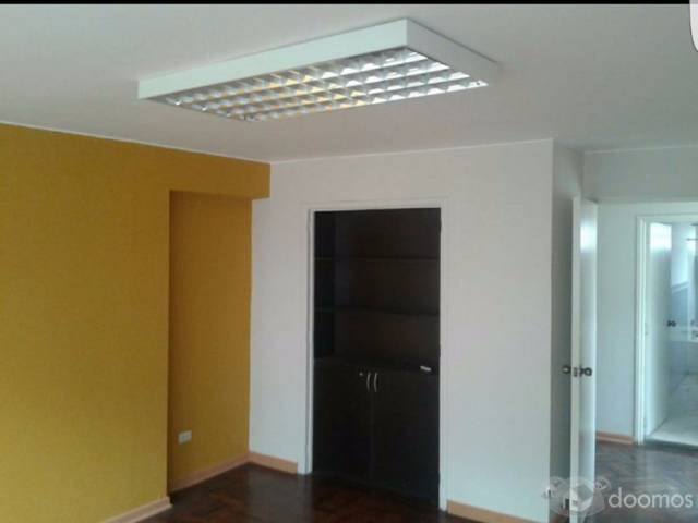 Oficina en Venta en San Isidro