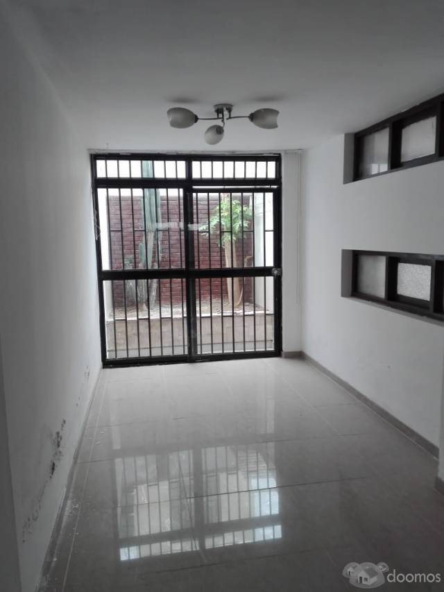 VENTA DE CASA EN CHORRILLOS