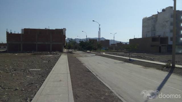 SE VENDE UN TERRENO DE 112 M2 EN LA URBANIZACION 