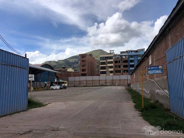 SE VENDE TERRENO COMERCIAL (SAN JERÓNIMO - CUSCO)